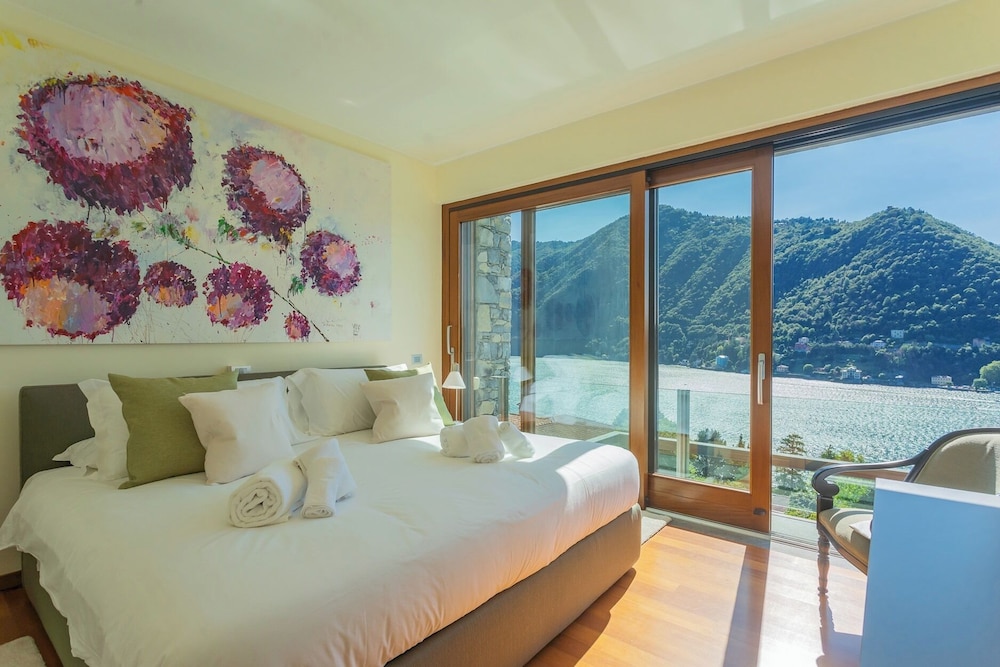 Villa Infinity by Rent all Como