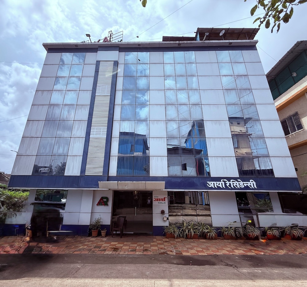 Hotel Arya Residency Rabale