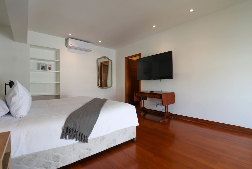 w Radiant 2BR w Modern Terrace in Miraflores