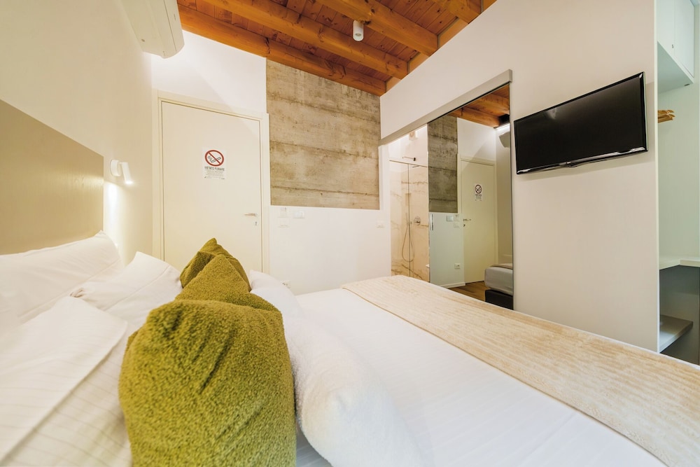 ApartmentsArena - Mustacchi Rooms