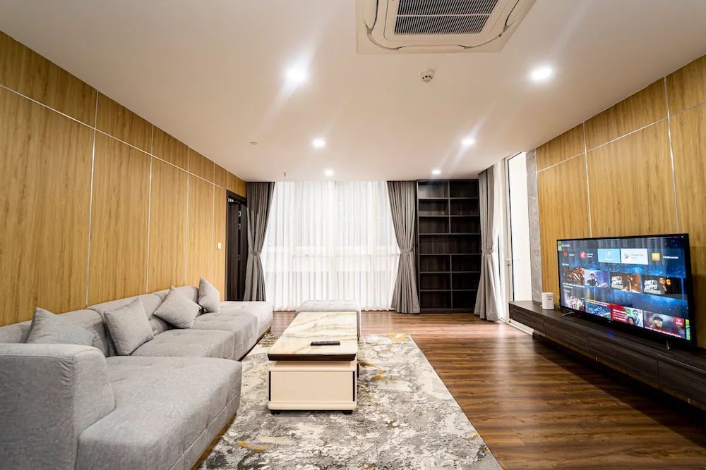 Serenity Sky Villas Luxury Apartment