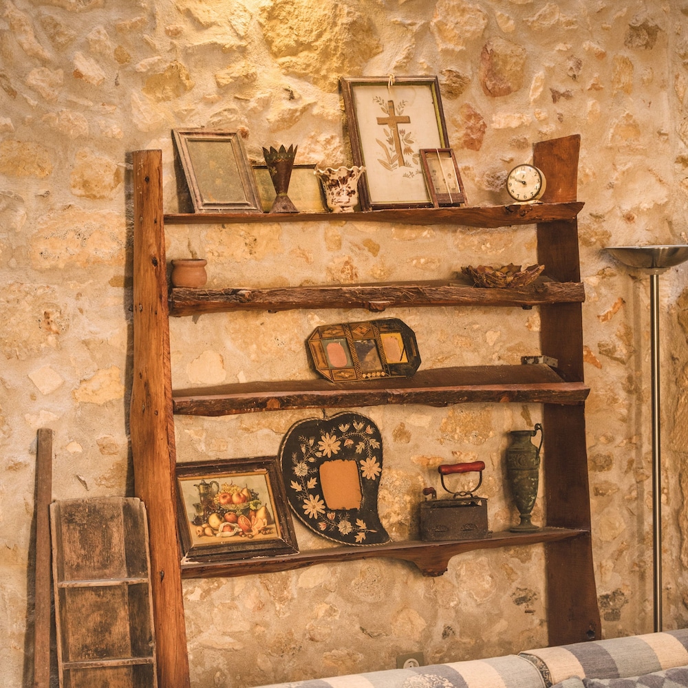 Vaulted Village House Maroulas