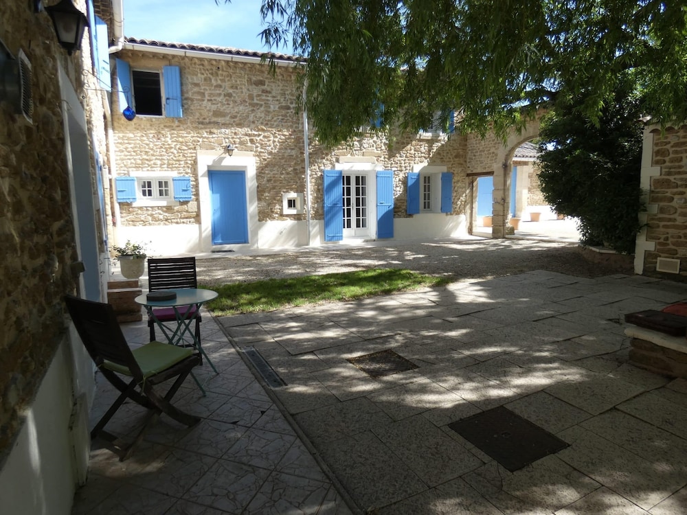 Photo 9