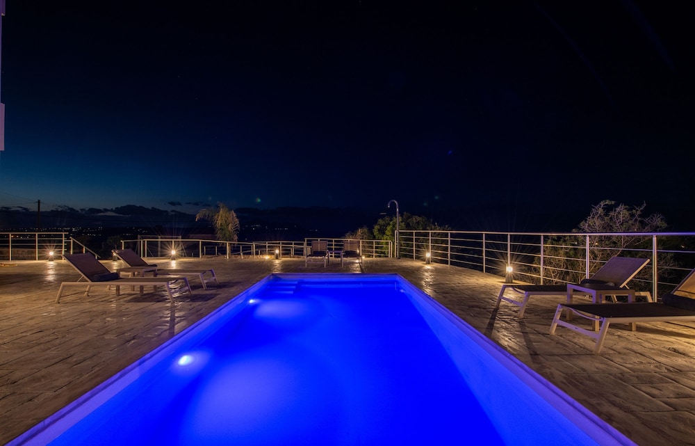 Villa Prinos Private Pool