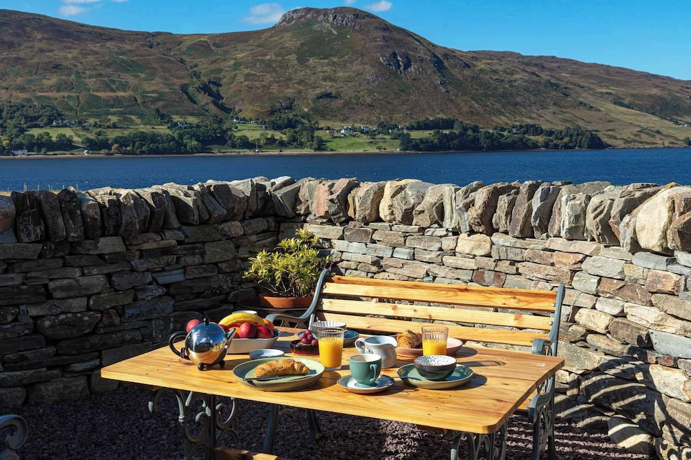Loch Broom Glamping