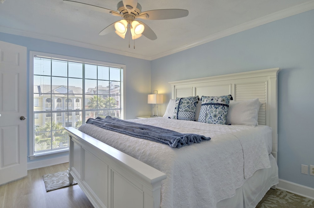 Dawn 532 view 2