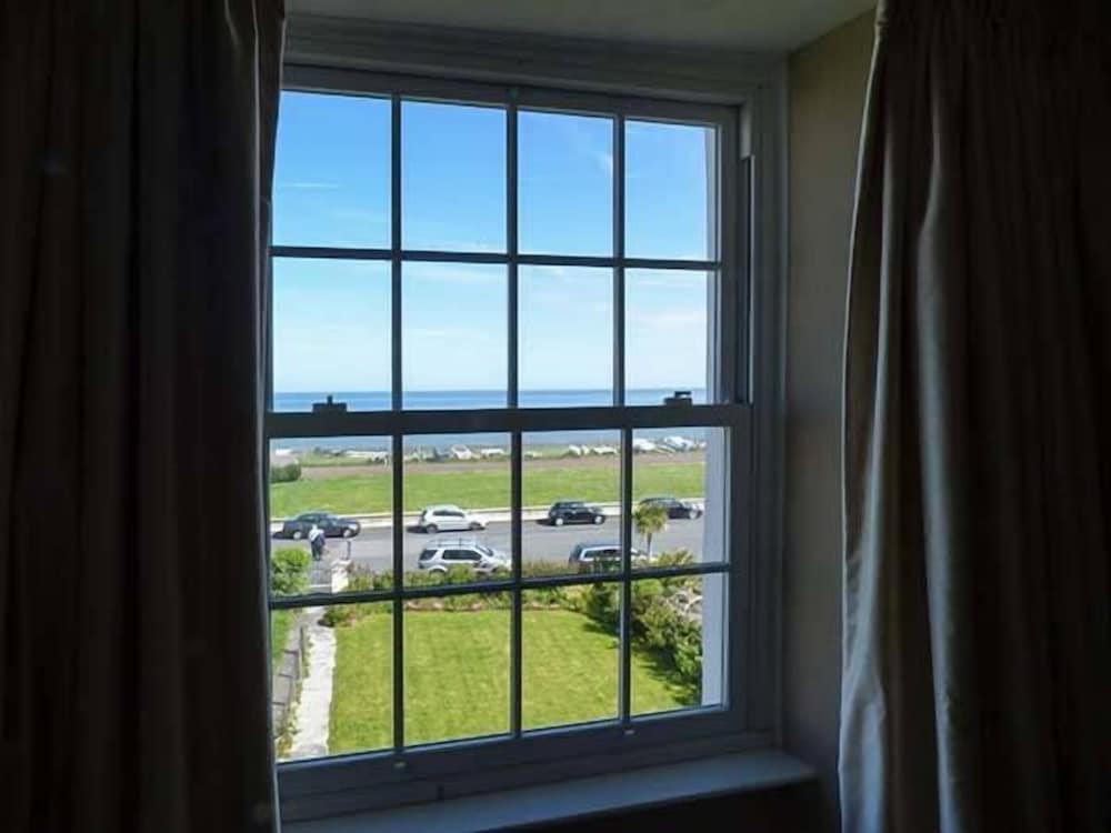 Sea View Apartment view 2