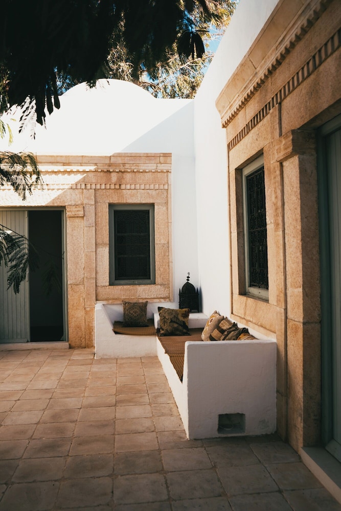 Menezel Jerba