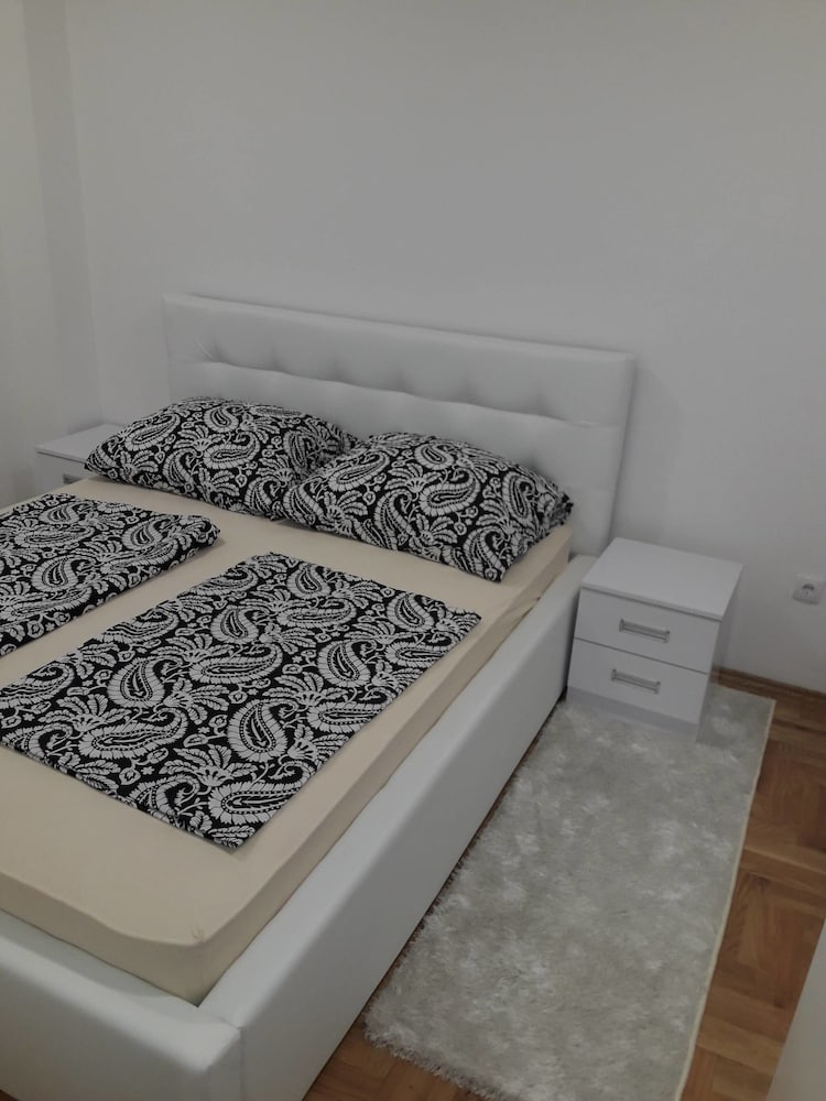 Apolon Apartments view 3
