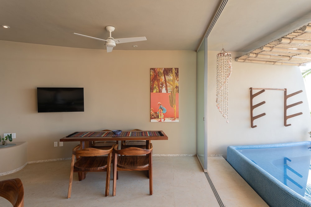Punta Majahua Condos