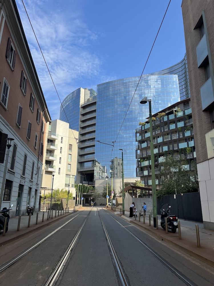 Milan Retreats - Central Station