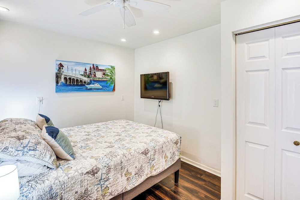 2 Mi to St Augustine Beach: Home w/ Pool Access