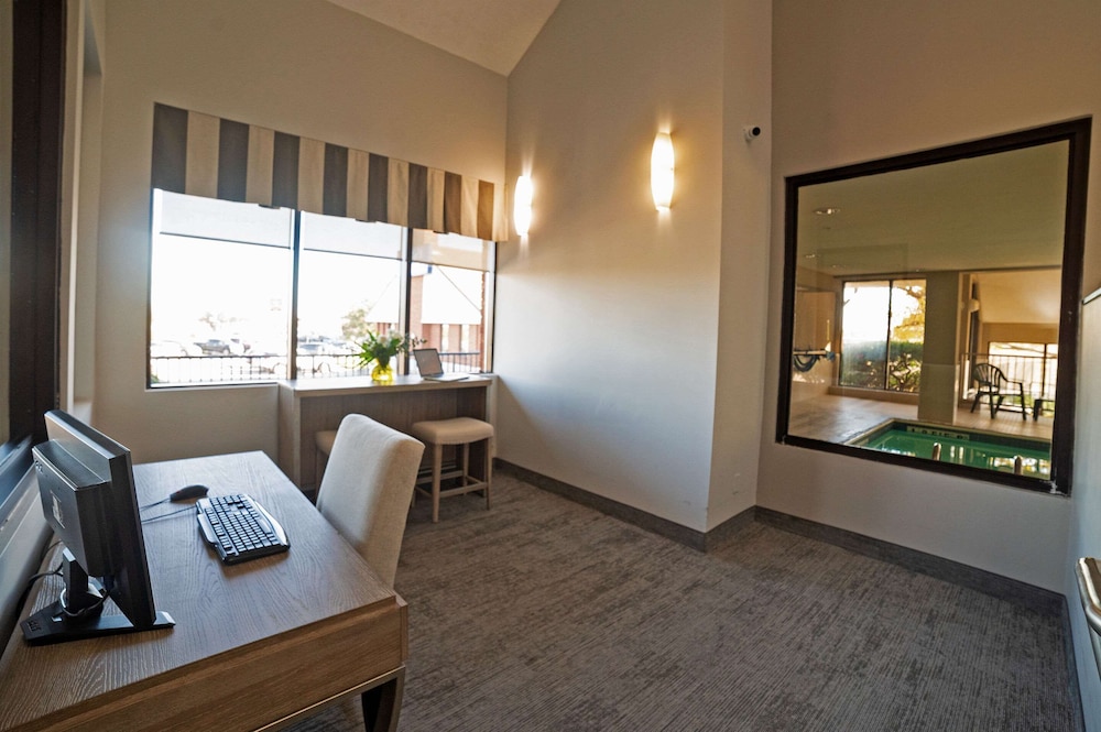 Quality Hotel - Property Image 19