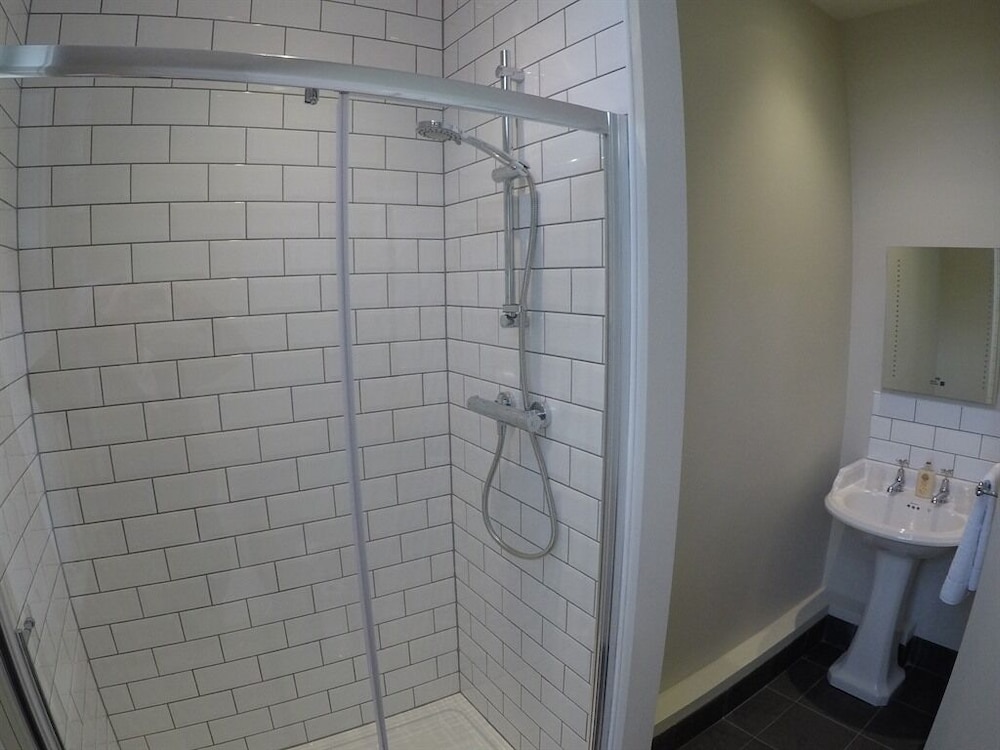 Marlborough Vacations - The Bear Marlborough - Property Image 15