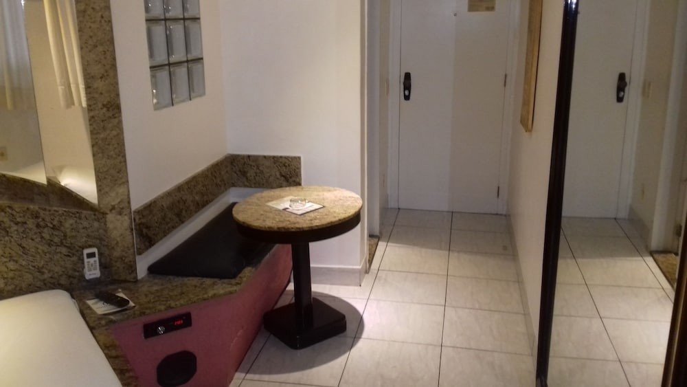 Motel dos Arcos