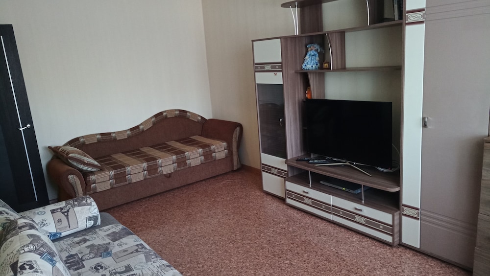 Domovoy Apartments