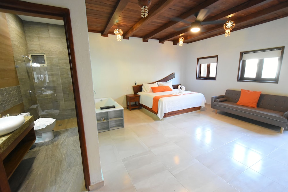 Hotel Hacienda Dos Ojos - Property Image 10