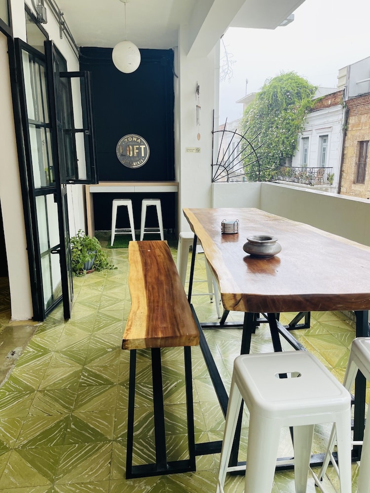 Zona Loft Apartments