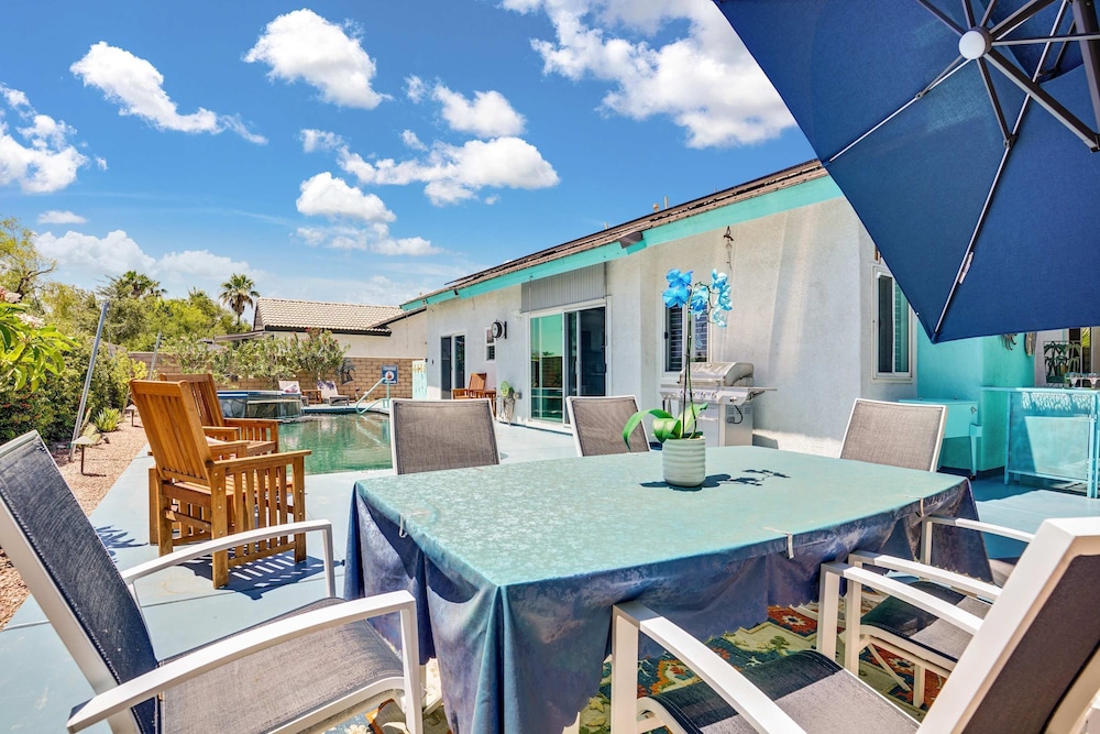 Palm Springs Escape Pool Spa Mountain Vibes