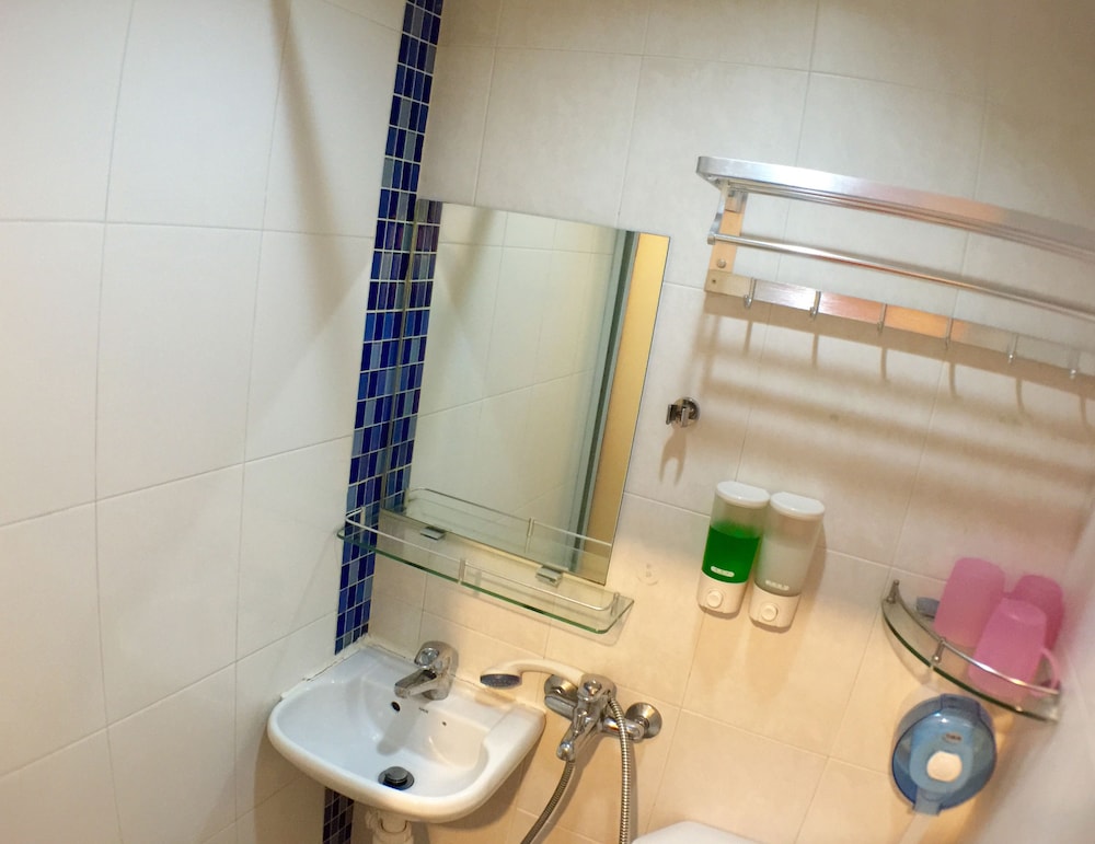 Well Yet Guest House