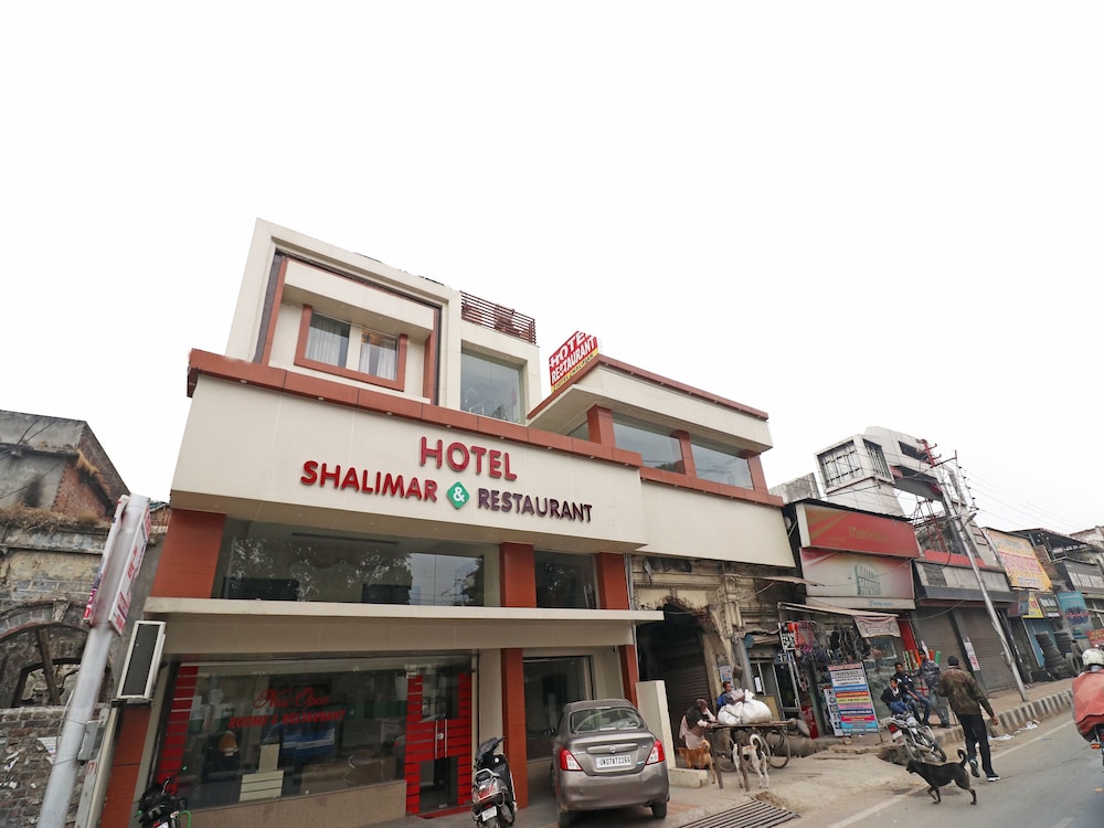 OYO 27921 Hotel Shalimar view 2