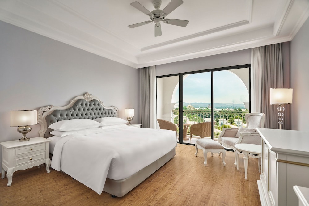 Sheraton Phu Quoc Long Beach Resort