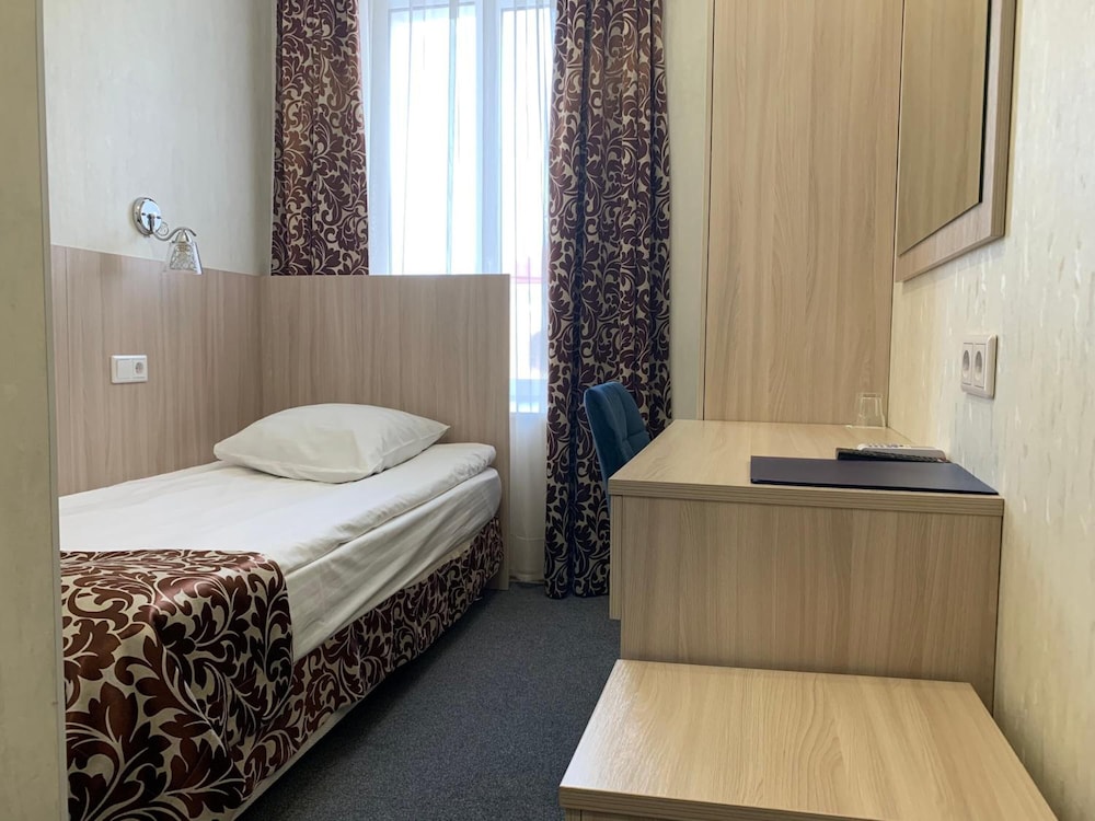 Matrix Hotel