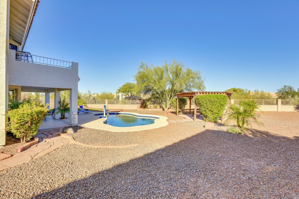 Centrally Located Cave Creek Retreat w/ Backyard