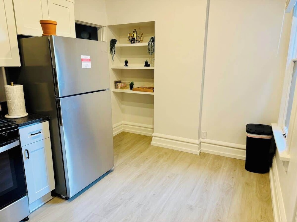Jungle House Boutique Residences – Downtown Columbus & Short North