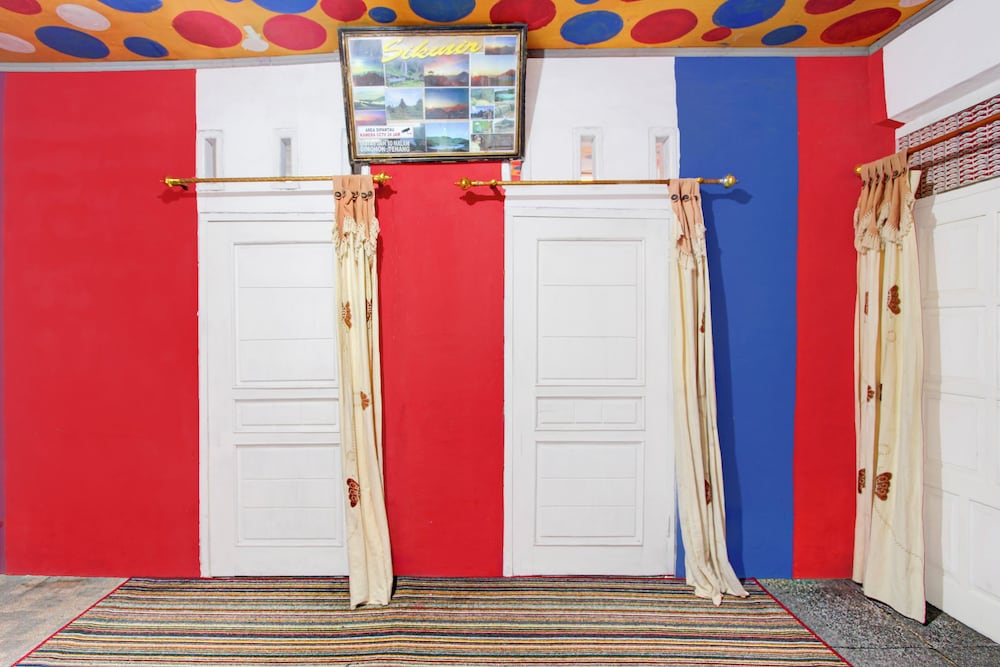 Hotel O Putra Family Homestay Sikunir