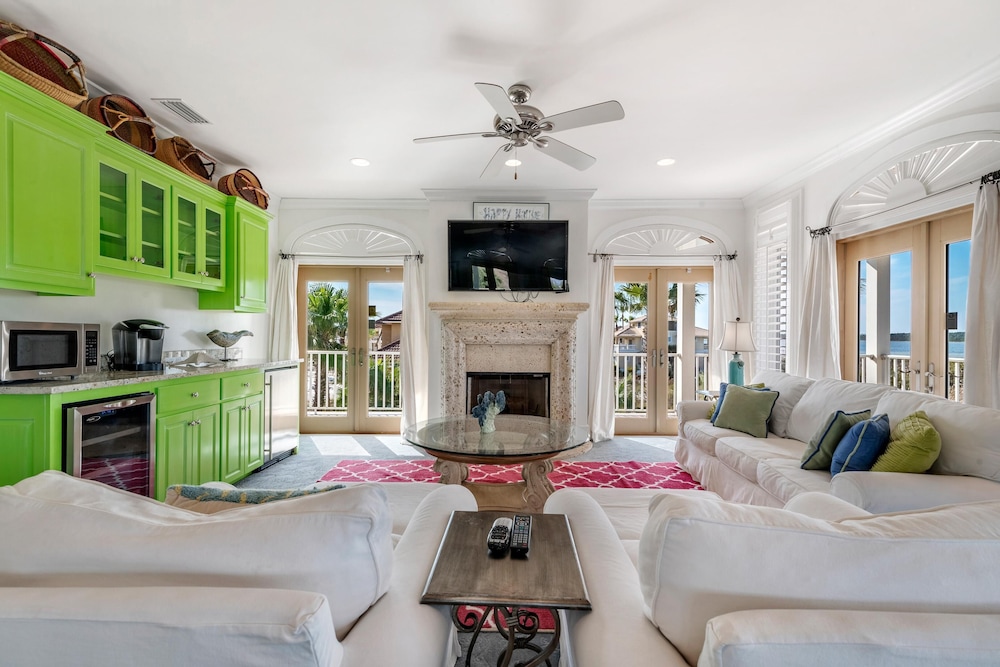 Reunion Beach House