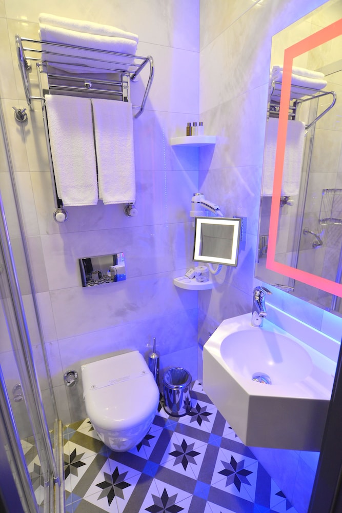 Pera Luna Residence - Özel Sınıf - Image 65