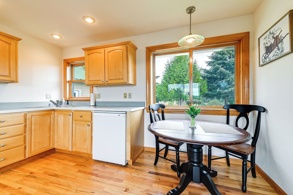 Romantic Vineyard Getaway in Oakland: Mtn Views!