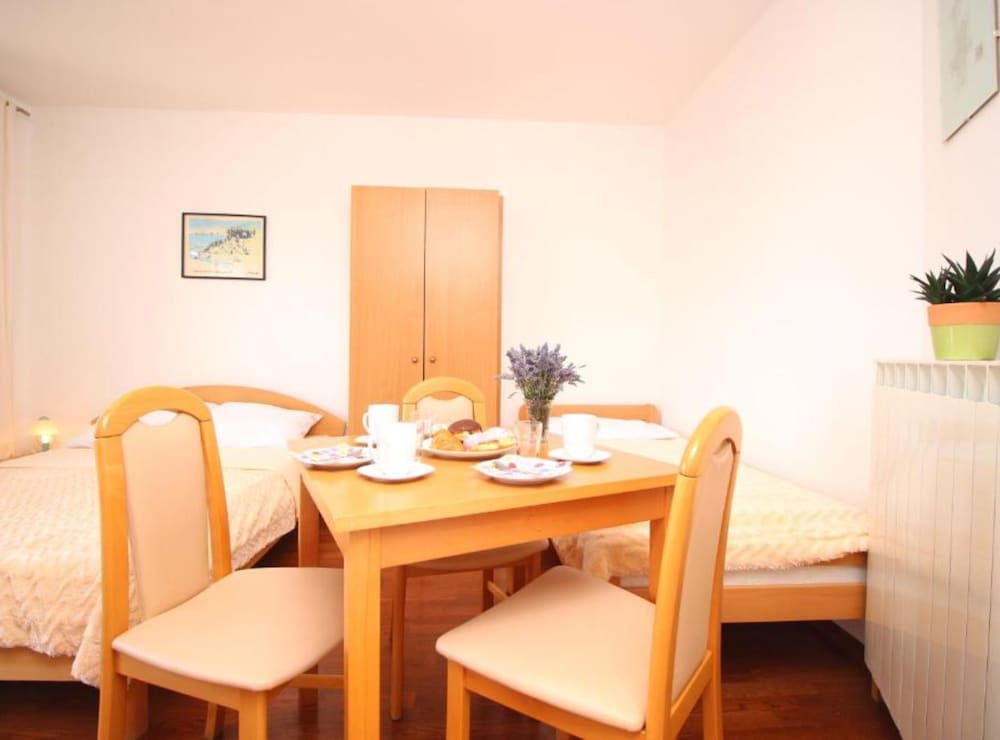 Apartments Butković