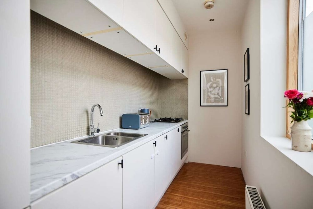The Southwark Wonder - Charming 1bdr Flat With Patio photo 5