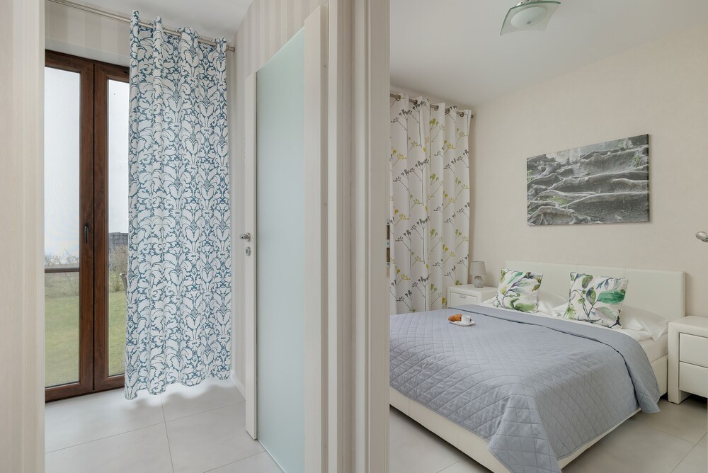 Apartment Miamar for 6 by Renters