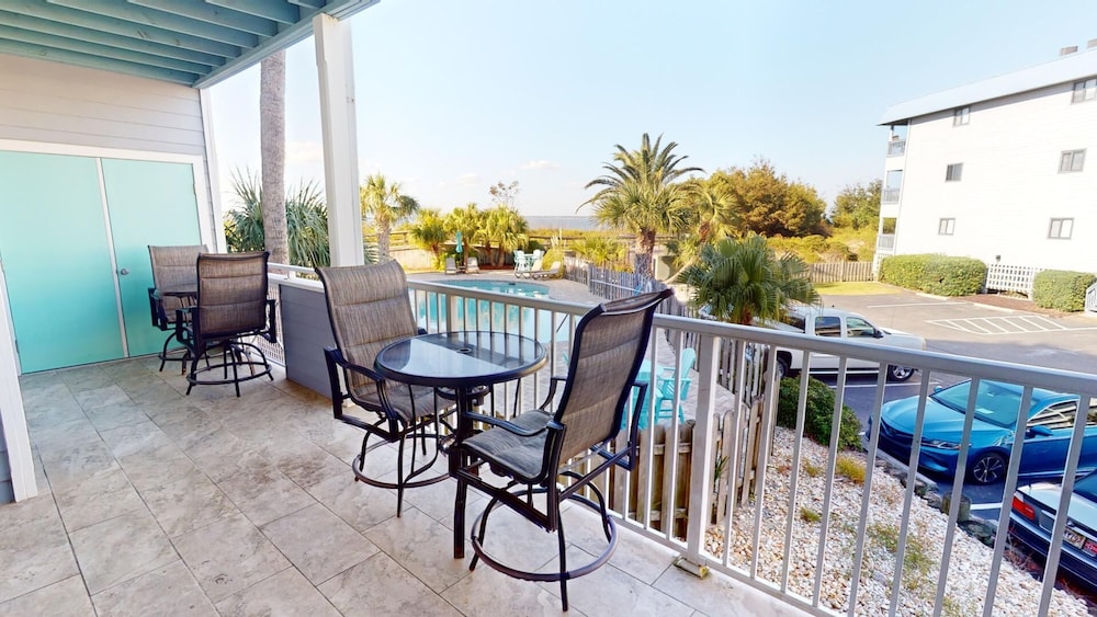 Bay View Villas 1 by Tybee Vacation Rentals
