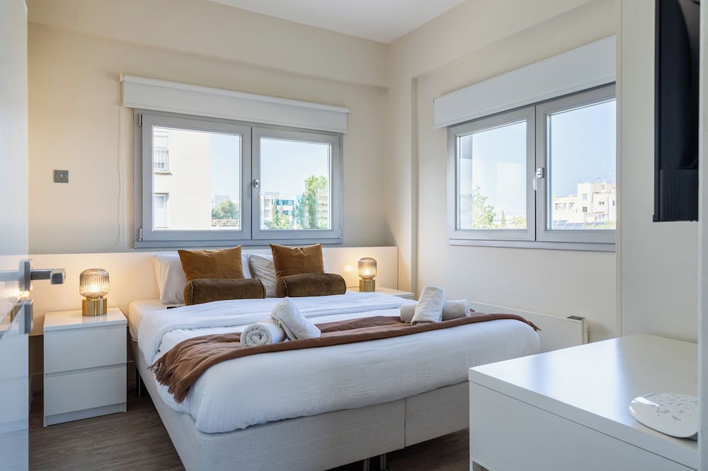 Local Host Living - Signature Apartments in Nicosia