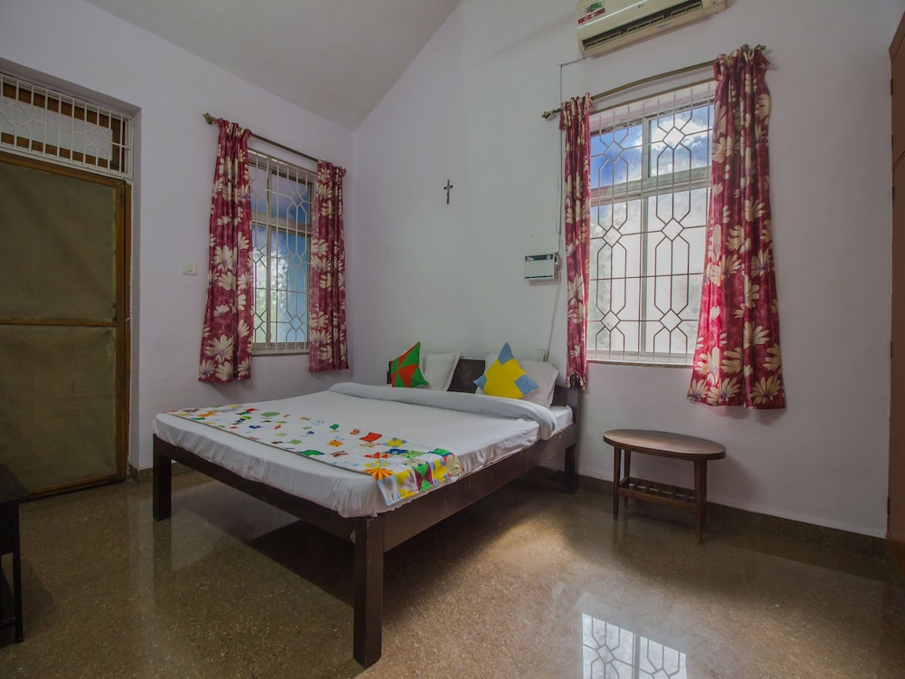 OYO 16923 Home Graceful Studio Miramar