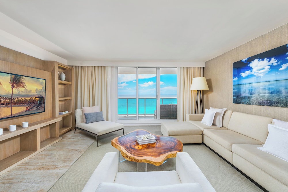 Luxury Vacation Rentals at 1 Hotel & Homes by LRMB
