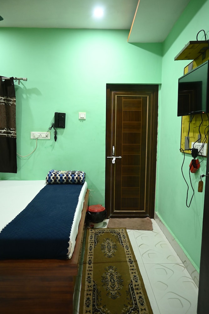 Hotel Aditya