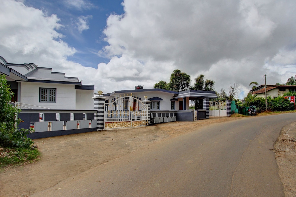 OYO 22924 Gv Residency view 4