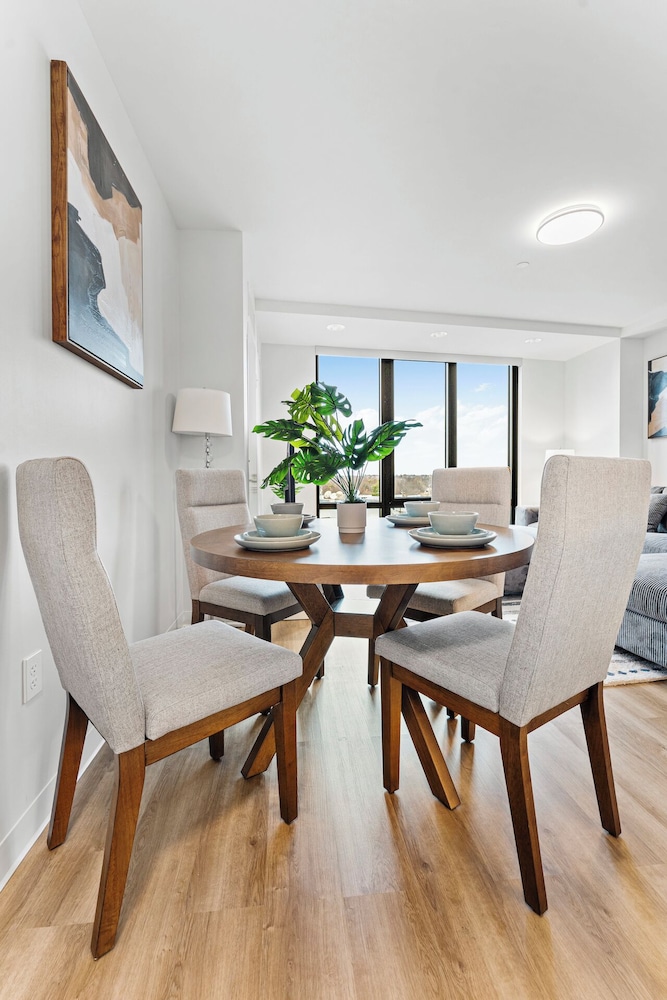 Furnished Apts near Harvard Stadium
