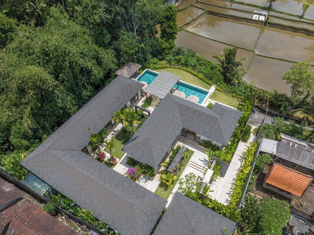 Rosita Ubud - Stunning 5BR Villa