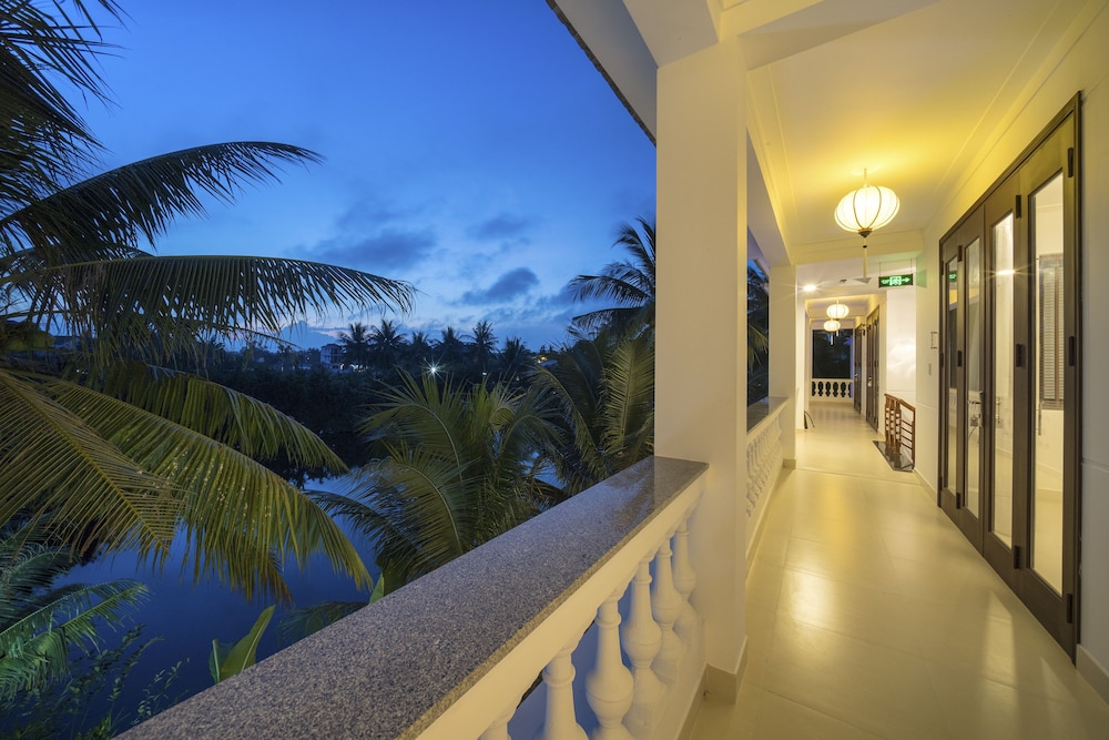 Luna Villa Homestay