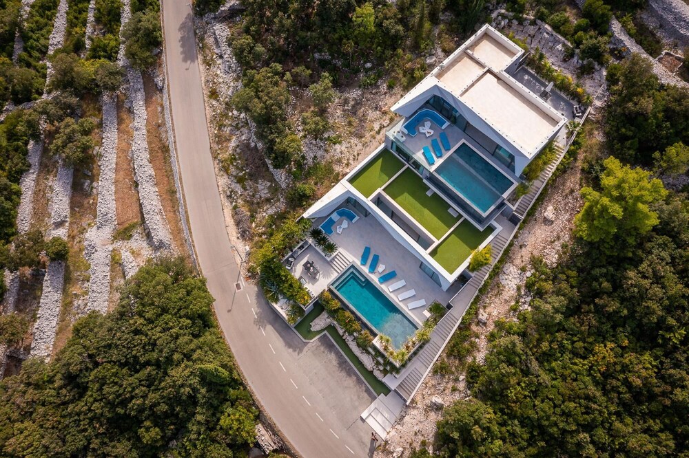 Villa La Scala CFH view 4