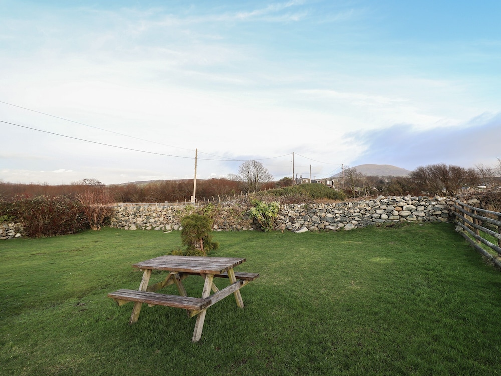 Ynys