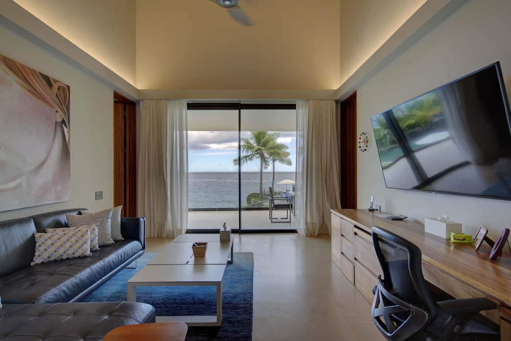 Clifftop Icon of Caribbean Luxury