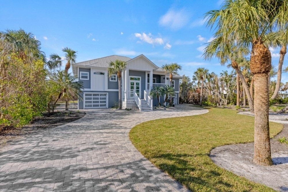 5294 Umbrella Pool Rd 3 Bedroom Home by RedAwning view 2