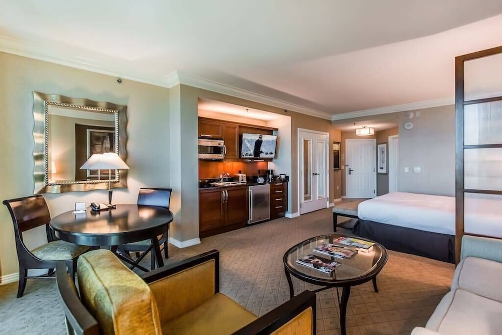 Signature MGM